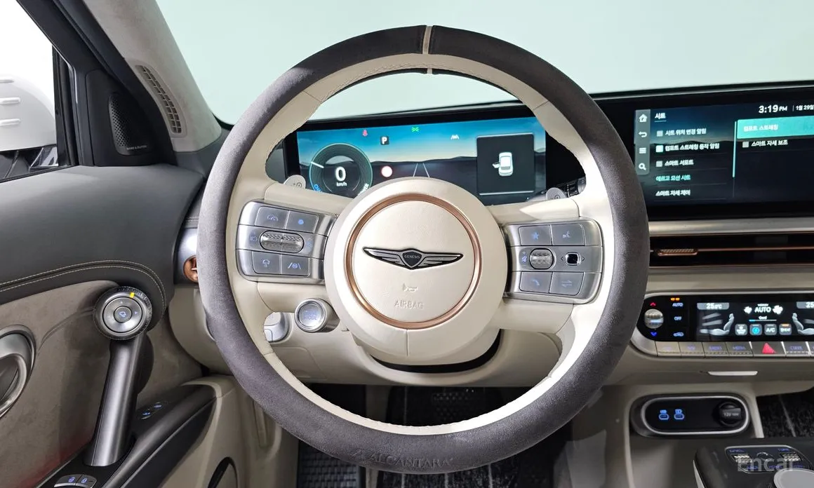 Фото 14 - Genesis GV60