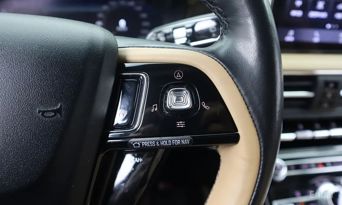 Фото 12 - Lincoln Corsair