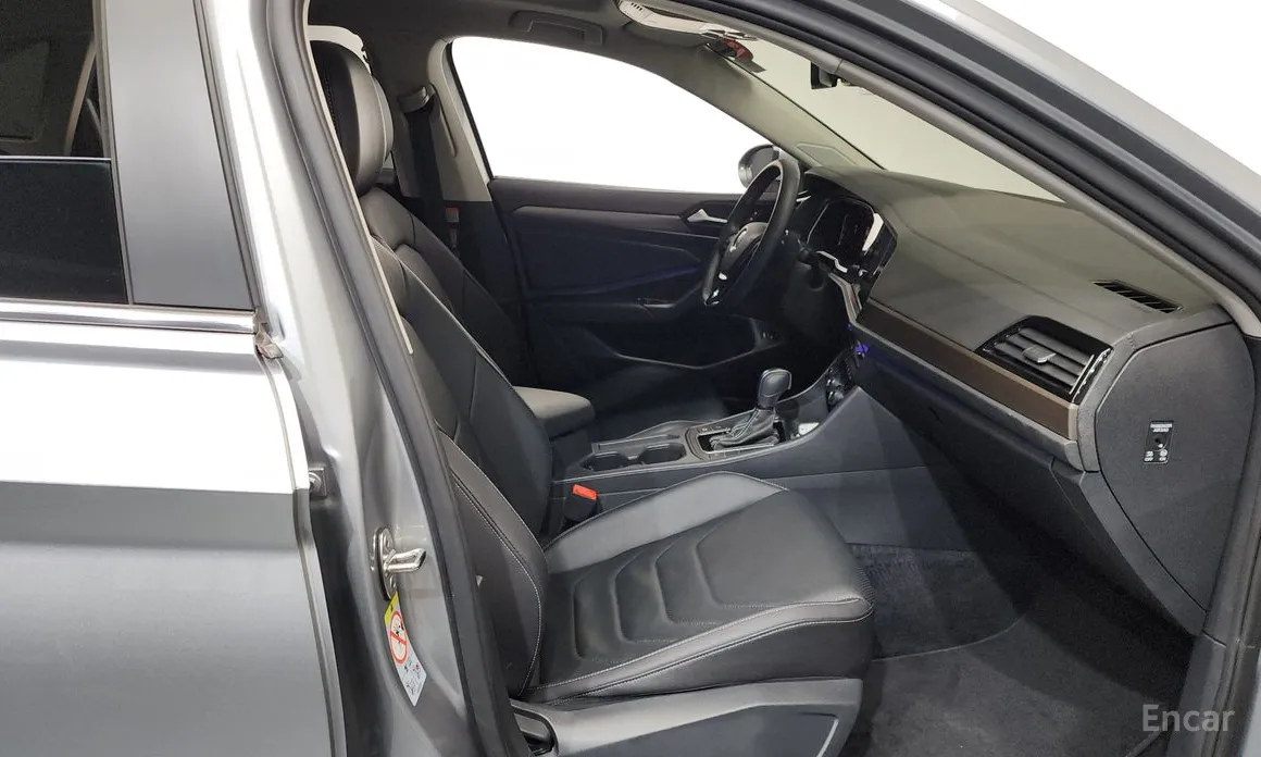 Фото 11 - Volkswagen Jetta