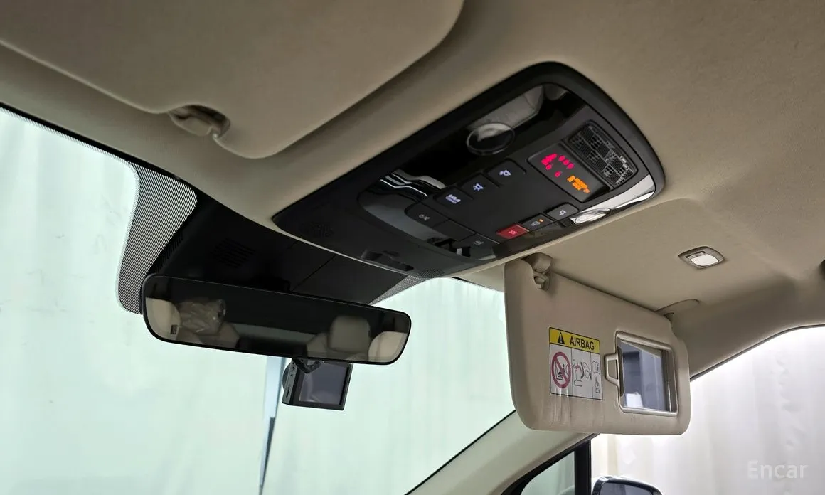 Фото 18 - Kia Carnival