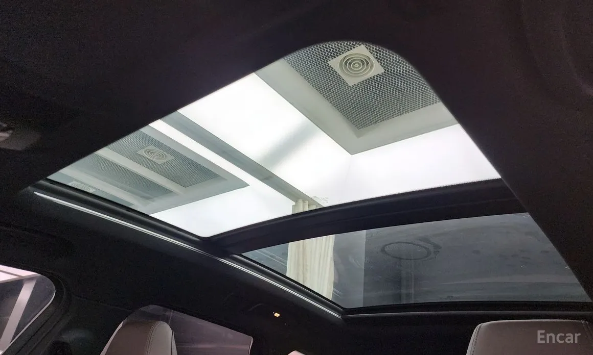 Фото 18 - BMW iX1