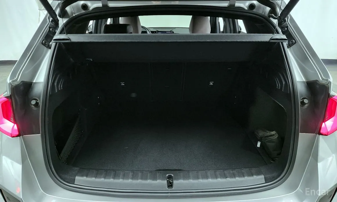 Фото 20 - BMW iX1