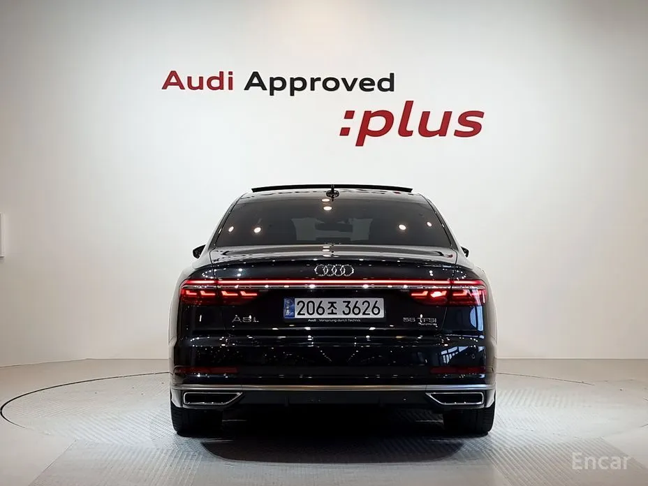 Фото 4 - Audi A8