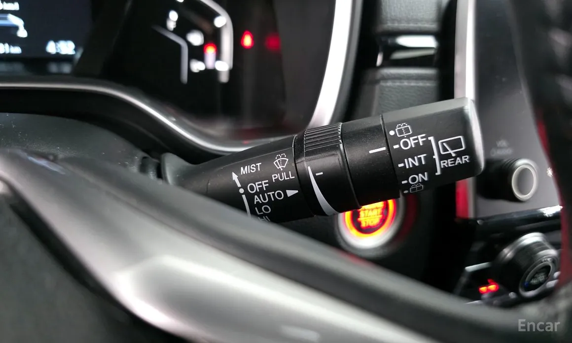 Фото 15 - Honda CR-V