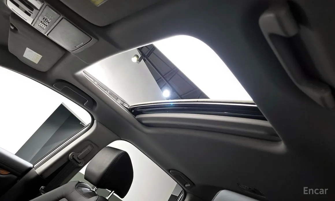 Фото 19 - Honda CR-V