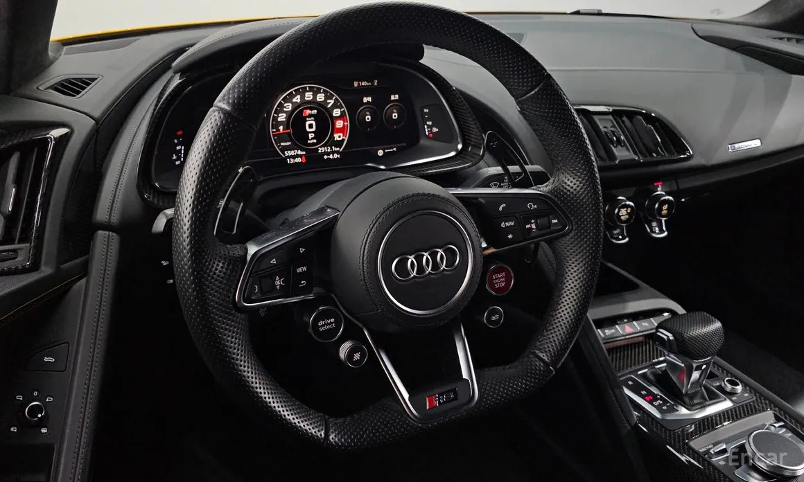 Фото 12 - Audi R8