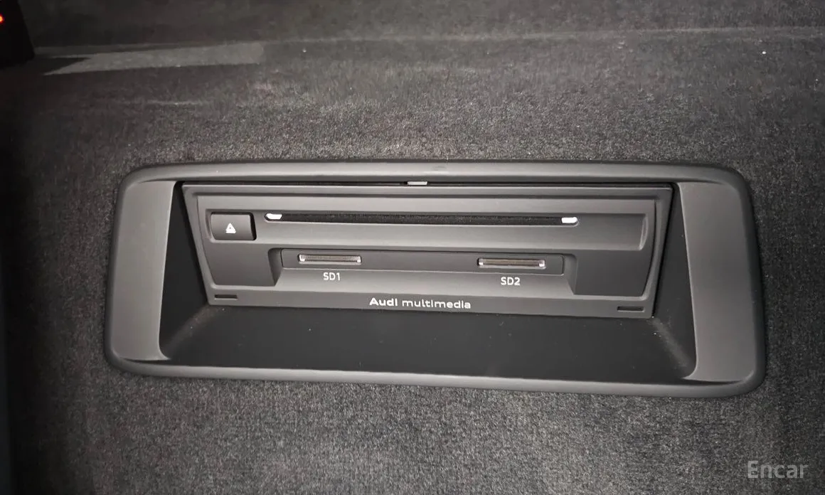 Фото 17 - Audi R8