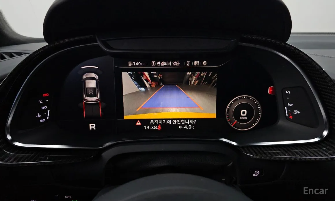 Фото 19 - Audi R8