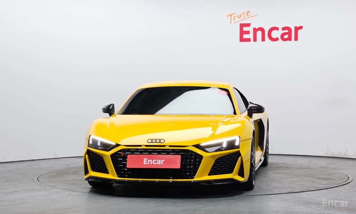 Фото 3 - Audi R8