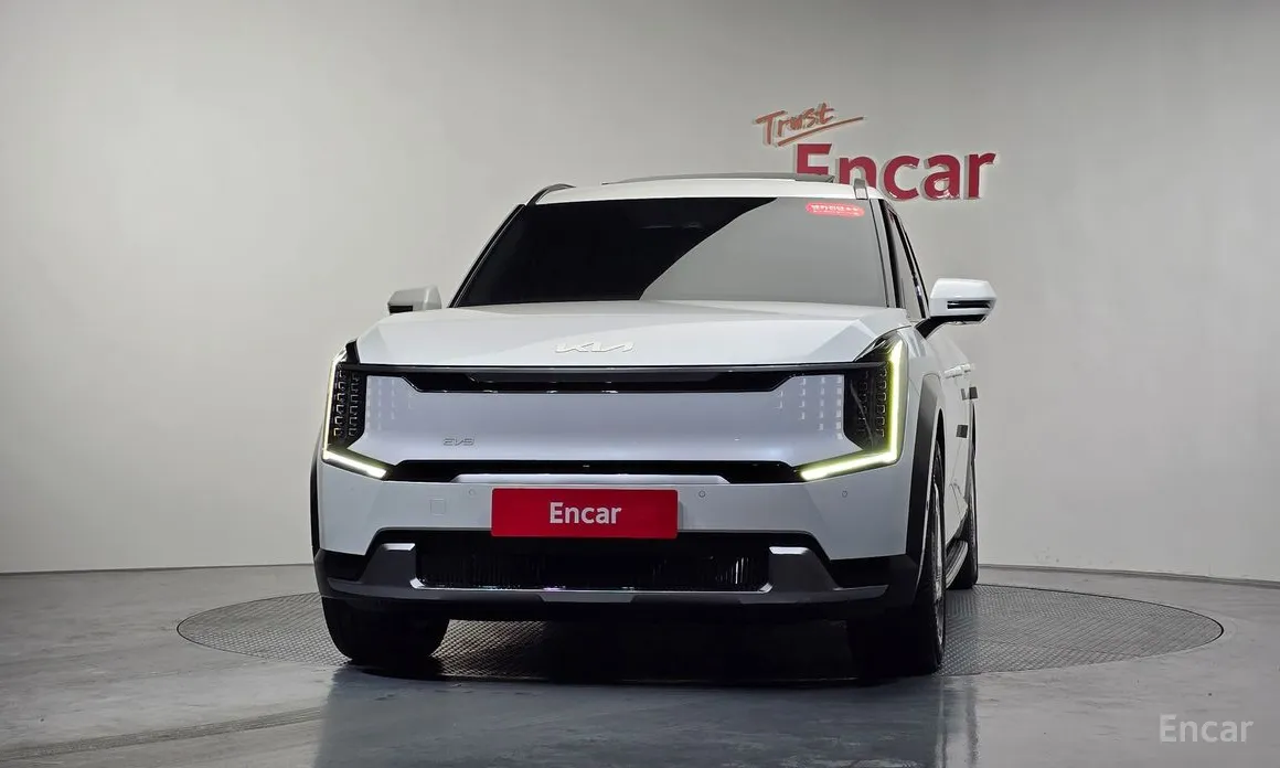 Фото 3 - Kia EV9