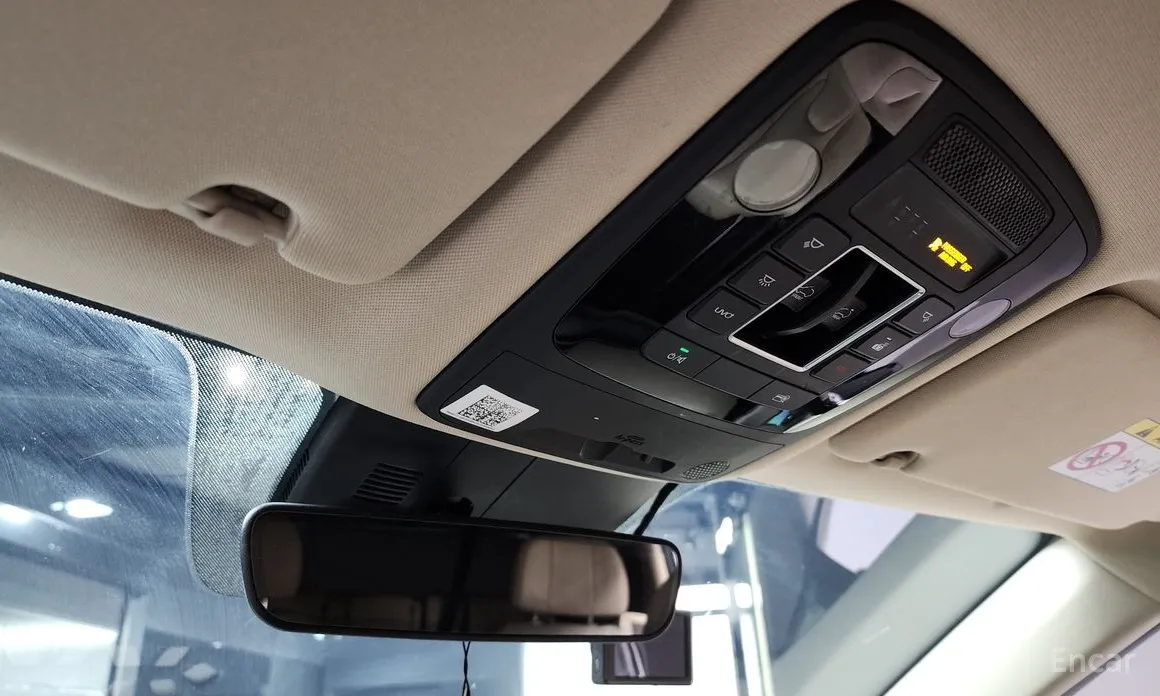 Фото 18 - Kia Carnival