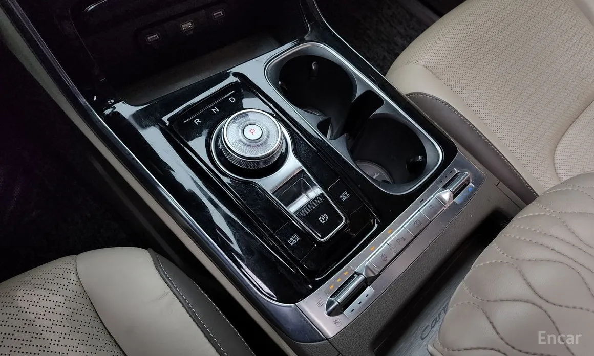 Фото 9 - Kia Carnival