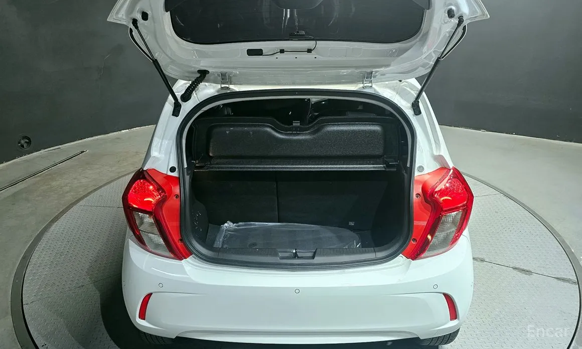 Фото 20 - Chevrolet Spark