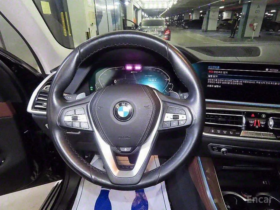 Фото 12 - BMW X5