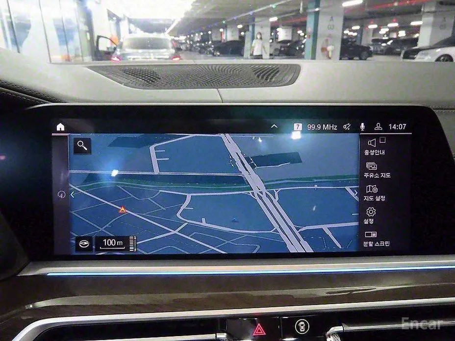 Фото 14 - BMW X5