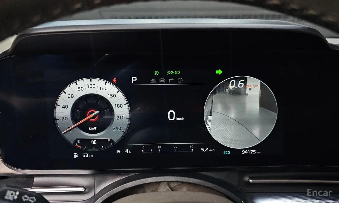 Фото 8 - Kia Carnival