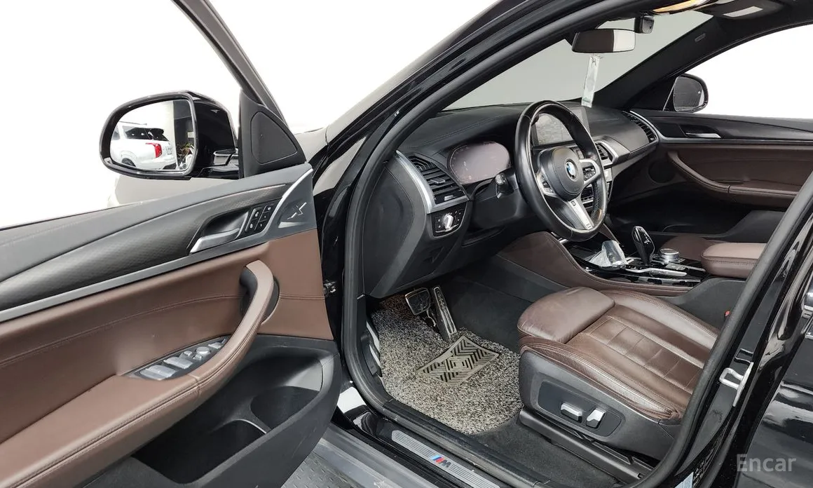 Фото 10 - BMW X4