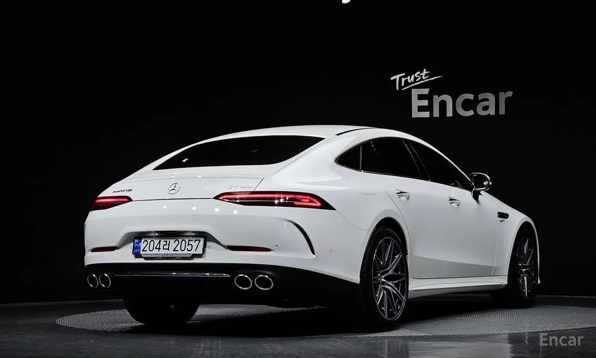 Фото 2 - Mercedes-Benz AMG GT