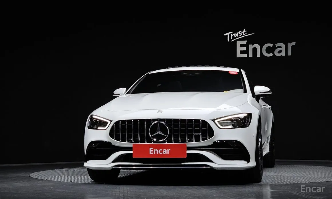 Фото 3 - Mercedes-Benz AMG GT