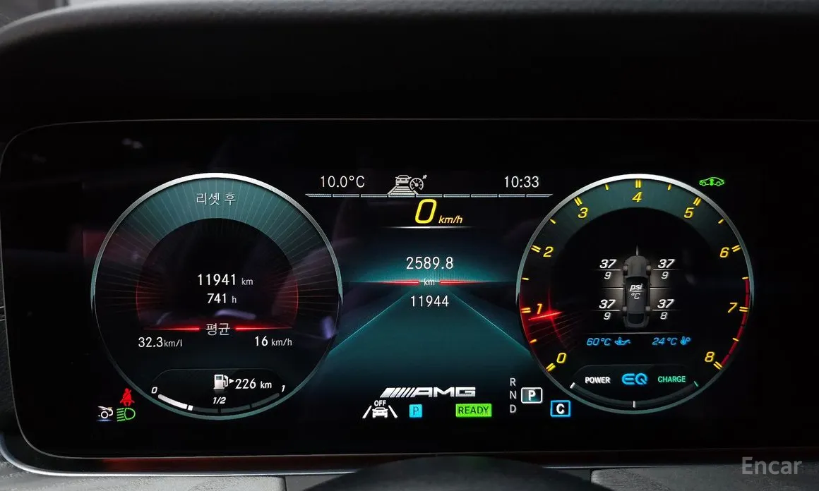 Фото 8 - Mercedes-Benz AMG GT