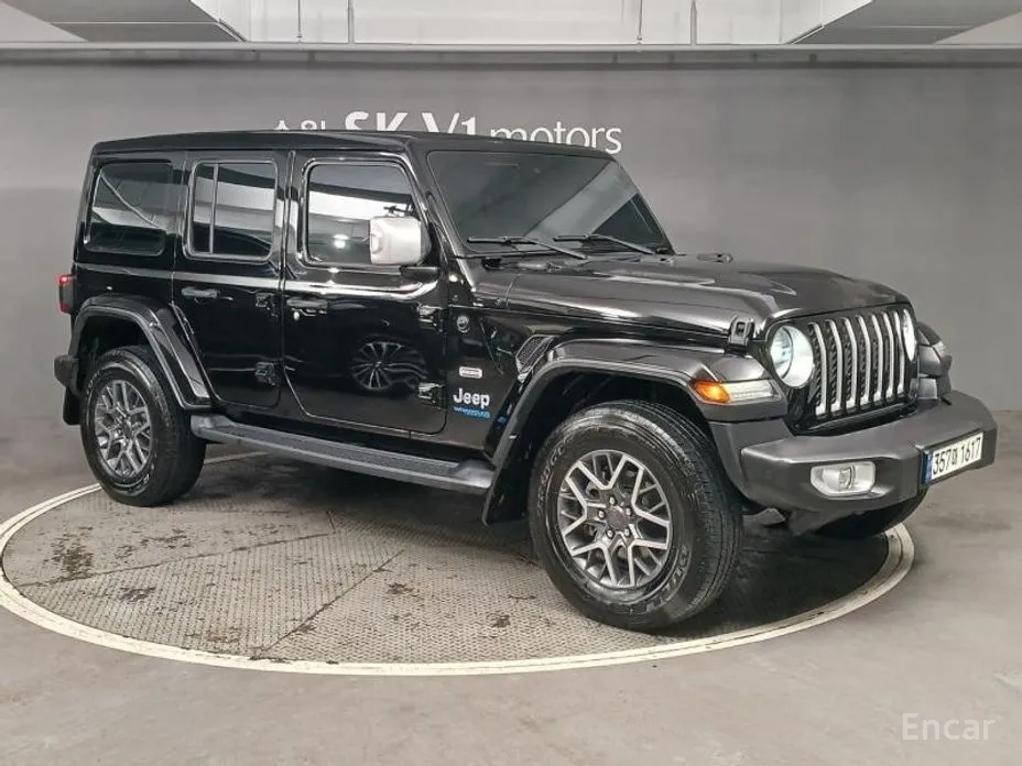 Фото 1 - Jeep Wrangler