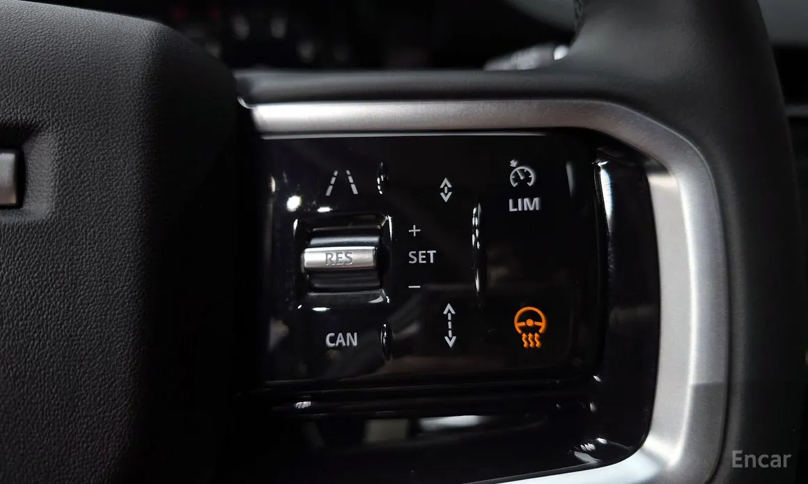 Фото 17 - Land Rover Discovery Sport