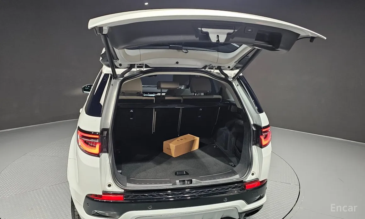 Фото 20 - Land Rover Discovery Sport