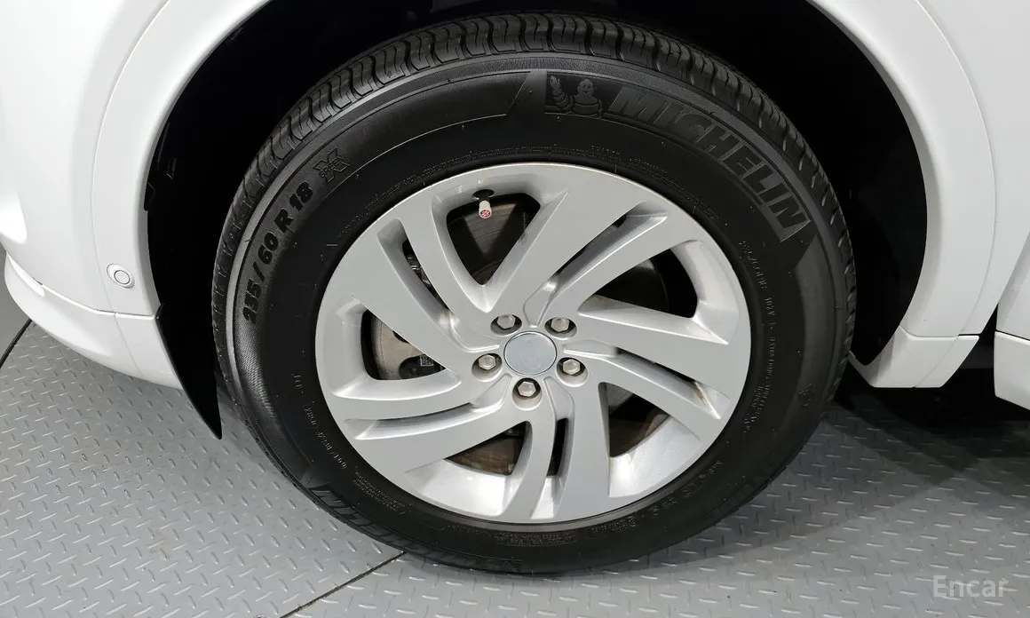 Фото 5 - Land Rover Discovery Sport