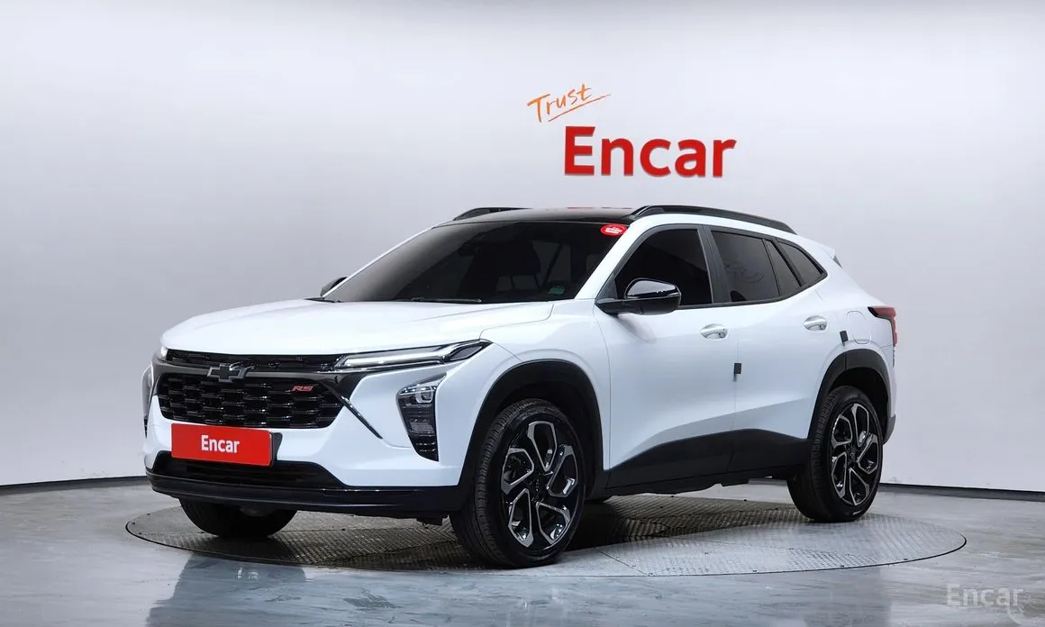 Photo 1 - Chevrolet Trax