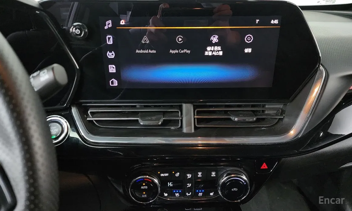 Photo 16 - Chevrolet Trax