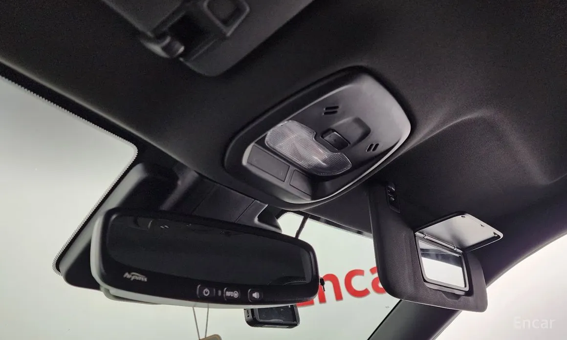 Photo 19 - Chevrolet Trax