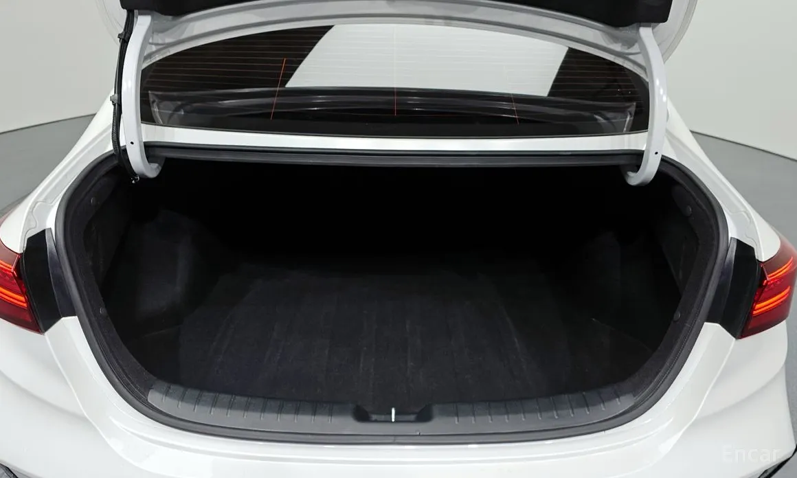 Фото 20 - Kia K3