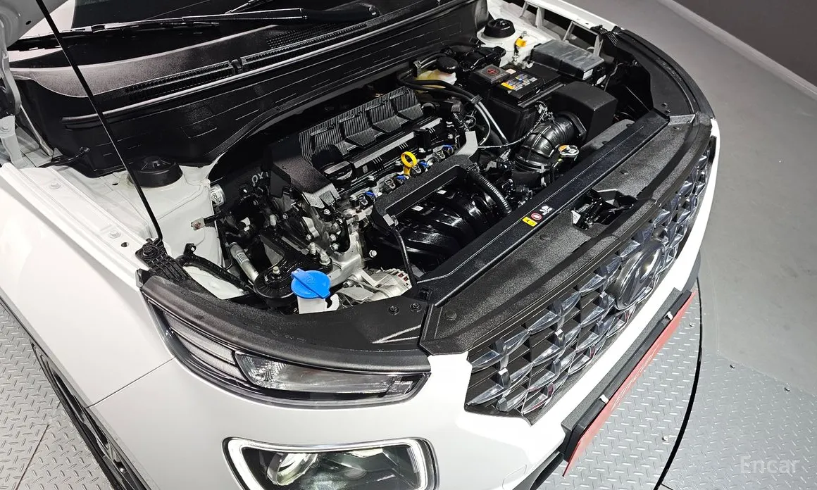 Фото 6 - Hyundai Venue