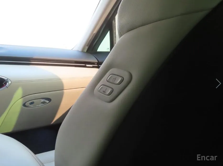 Фото 7 - Genesis GV70