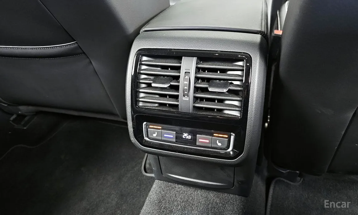 Фото 19 - Volkswagen Passat