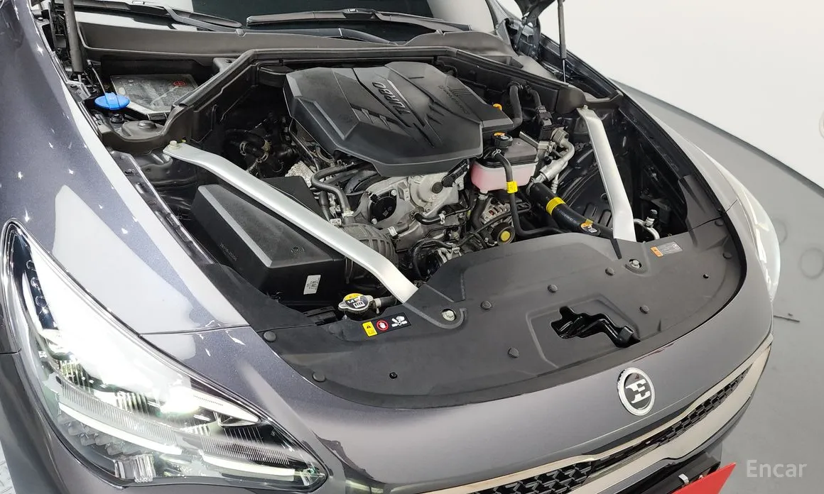 Фото 6 - Kia Stinger