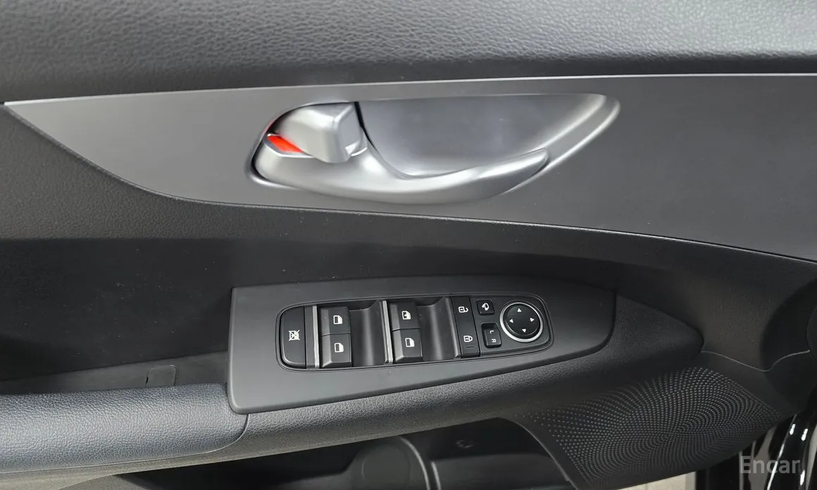 Фото 18 - Kia K3