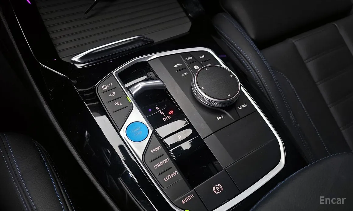 Фото 9 - BMW iX3