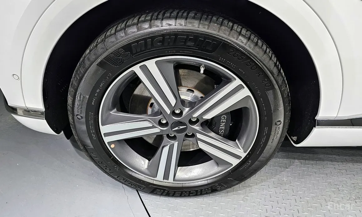 Фото 5 - Genesis GV80