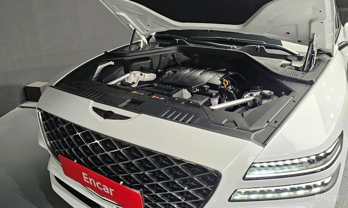 Фото 6 - Genesis GV80