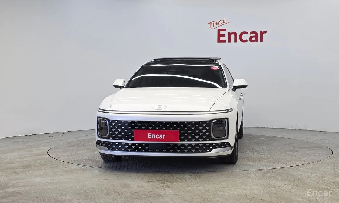 Фото 3 - Hyundai Grandeur