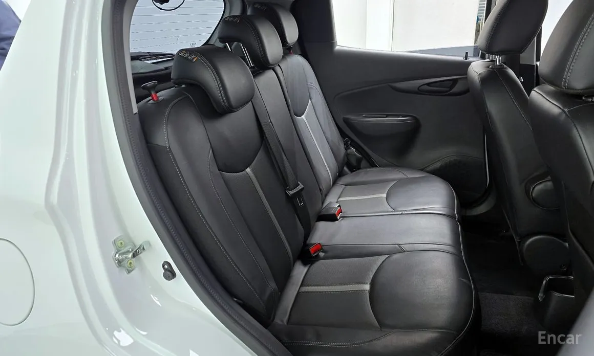 Фото 12 - Chevrolet Spark