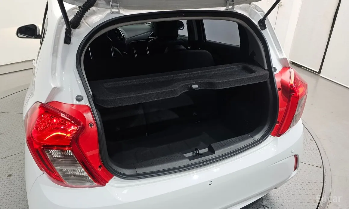 Фото 20 - Chevrolet Spark