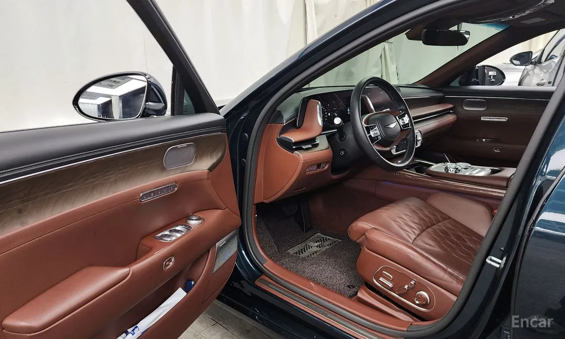 Фото 10 - Genesis G90