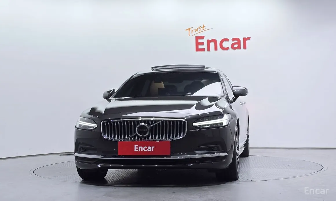 Фото 3 - Volvo S90