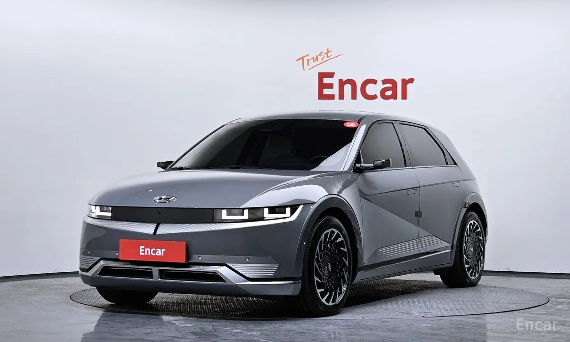 Фото 1 - Hyundai Ioniq 5