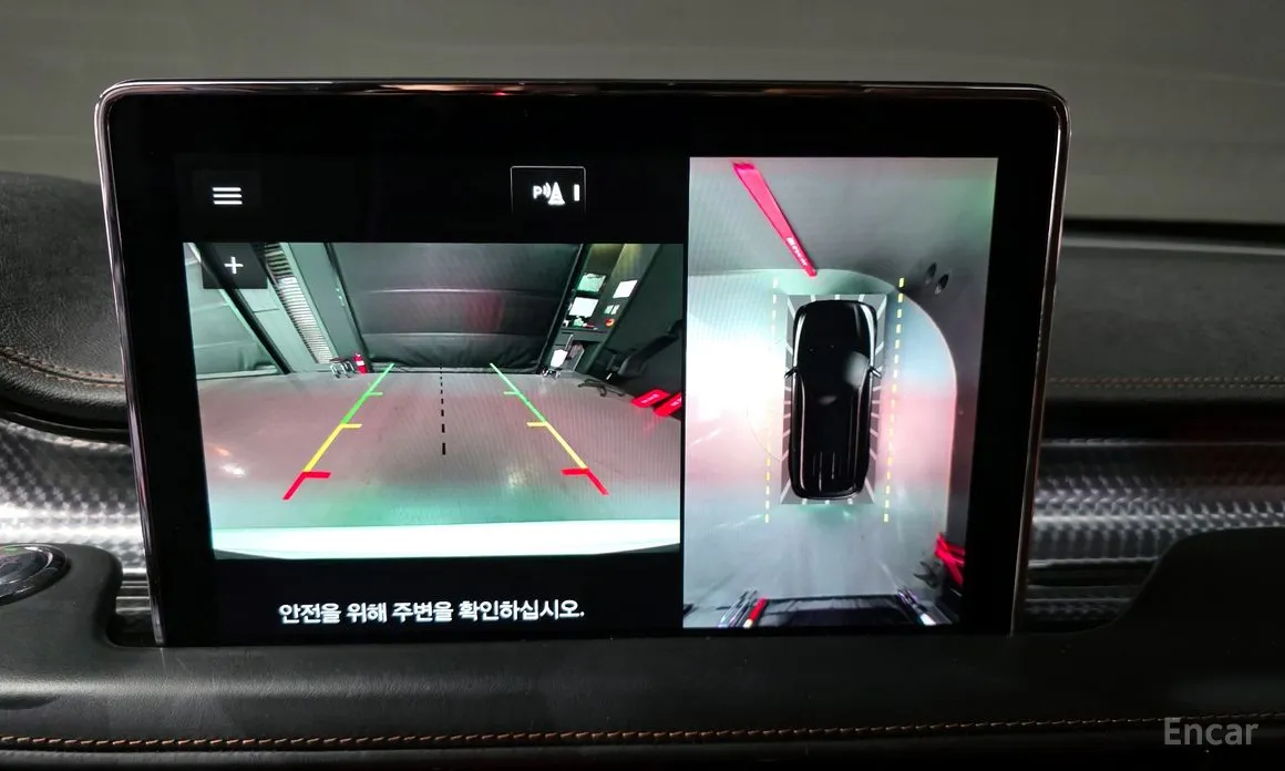 Фото 15 - Lincoln Aviator