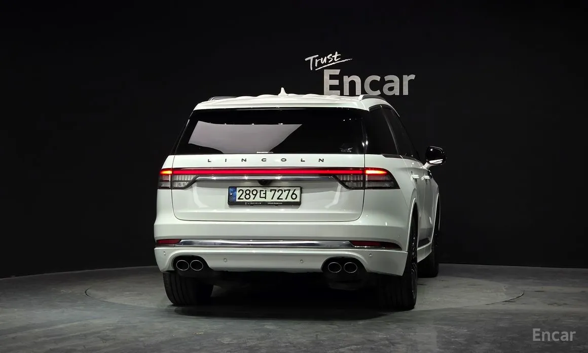 Фото 4 - Lincoln Aviator