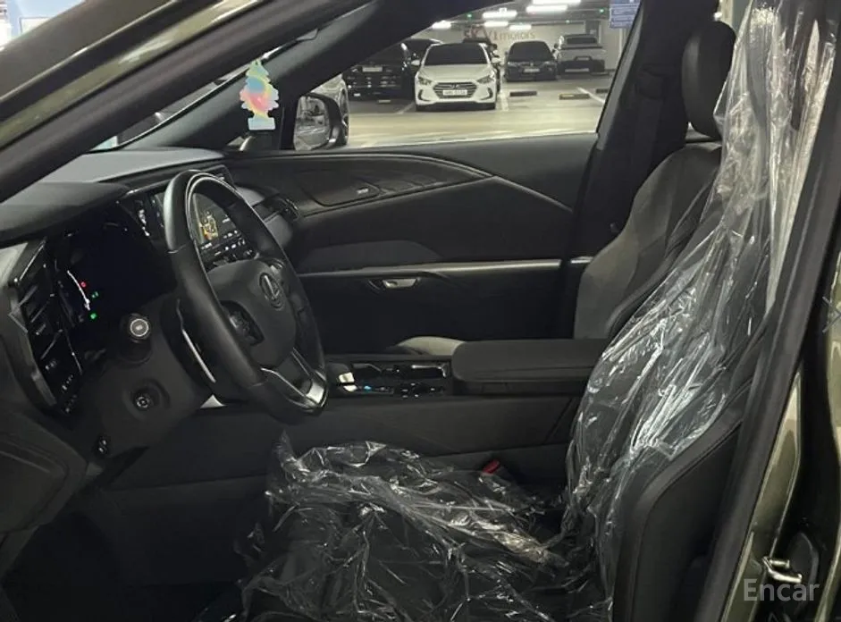 Фото 14 - Lexus RX