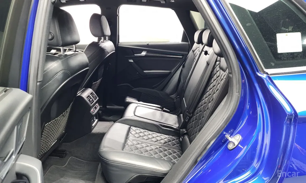 Фото 12 - Audi SQ5